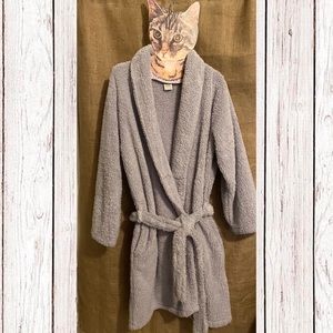 Adrienne Vittadini plush silver robe